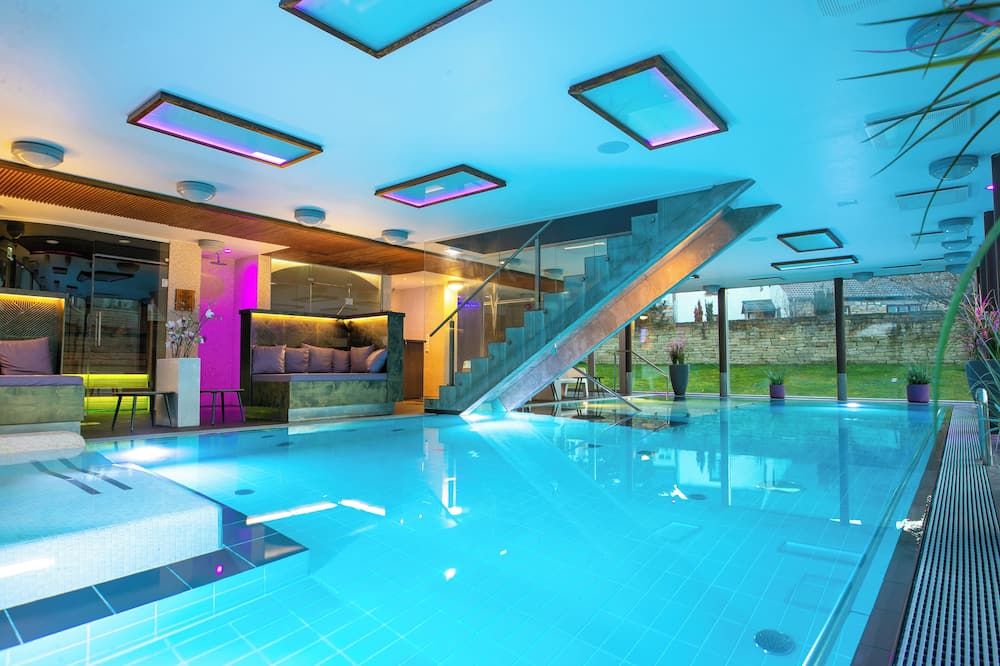 Johan Design & Spa Hotel - Arensburg - Pool