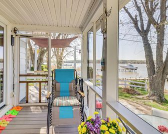 Potomac River Getaway Walk To Marina! - King George - Balcón