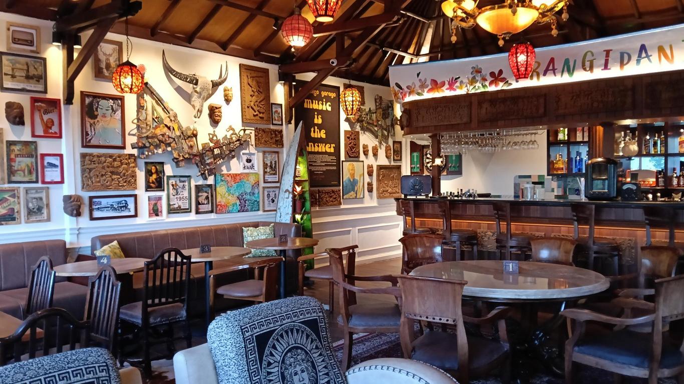 Sari Bunga Hotel Legian Kuta Bali