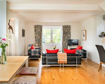 Finest Retreats - Coach House Wellbeing Retreat - Pen-y-cae - Sala de estar