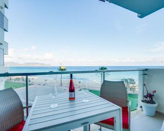 Sa Maniga - sunny modern apartment, 3floors, on the beach up to 3pers. WLAN incl. - Cala Millor - Balcony