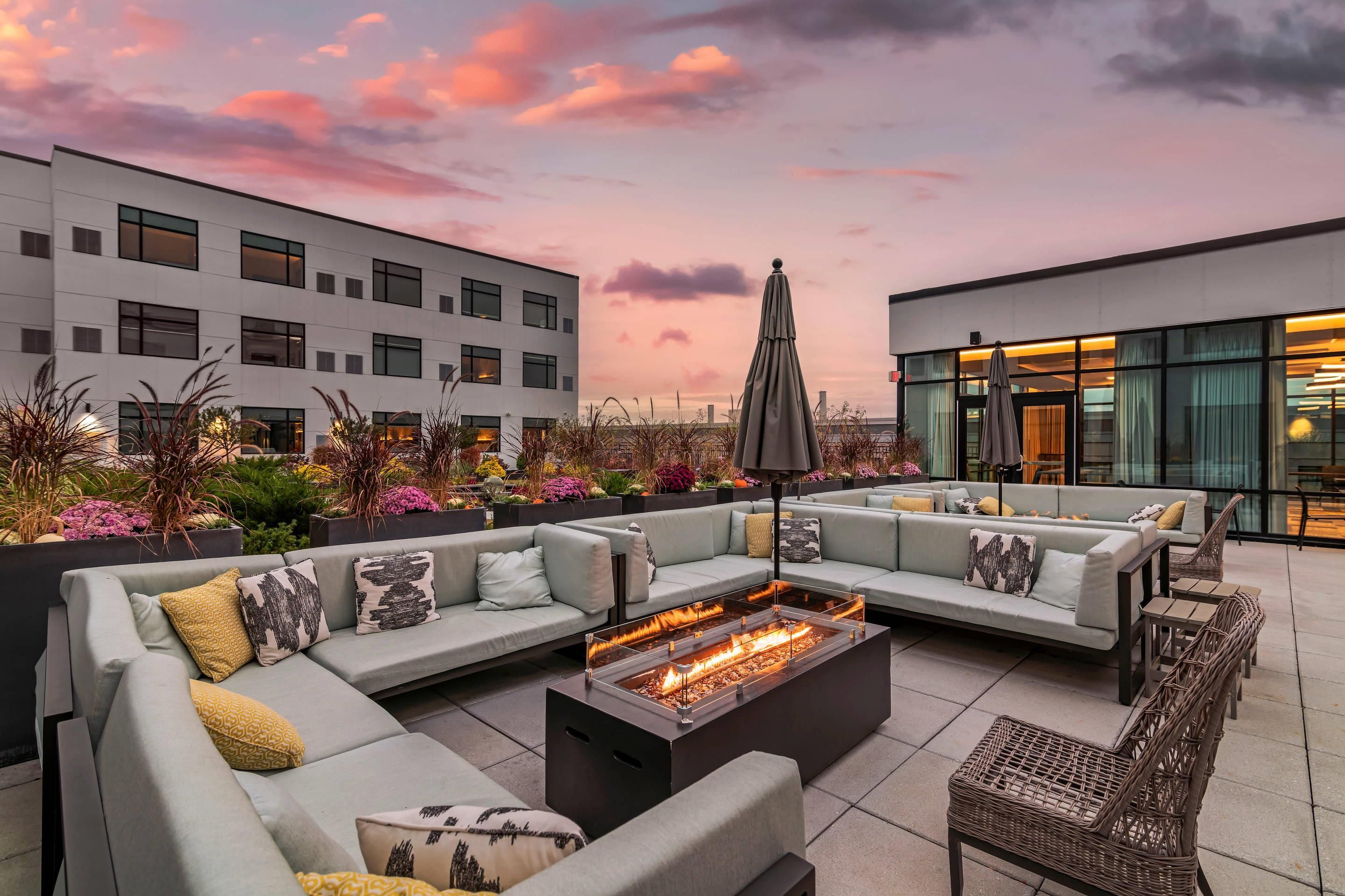 كامبريا هوتل بورتلاند داون تاون أولد بورت - بورتلاند - مبنى