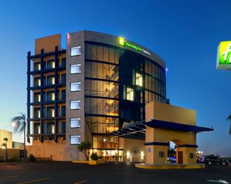 Holiday Inn Express Nuevo Laredo By IHG - Nuevo Laredo - Edificio