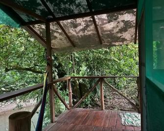 Rio Agujitas Eco Farm hostel and Tours - El Progreso - Balkon