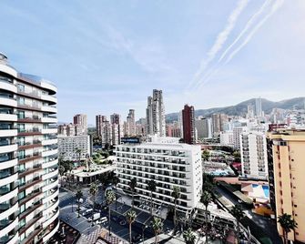 Trebol One Apartments By Mc - Benidorm - Außenansicht
