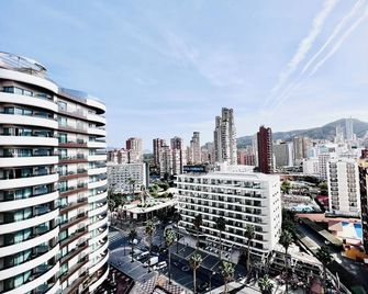 Trebol One Apartments By Mc - Benidorm - Outdoor view
