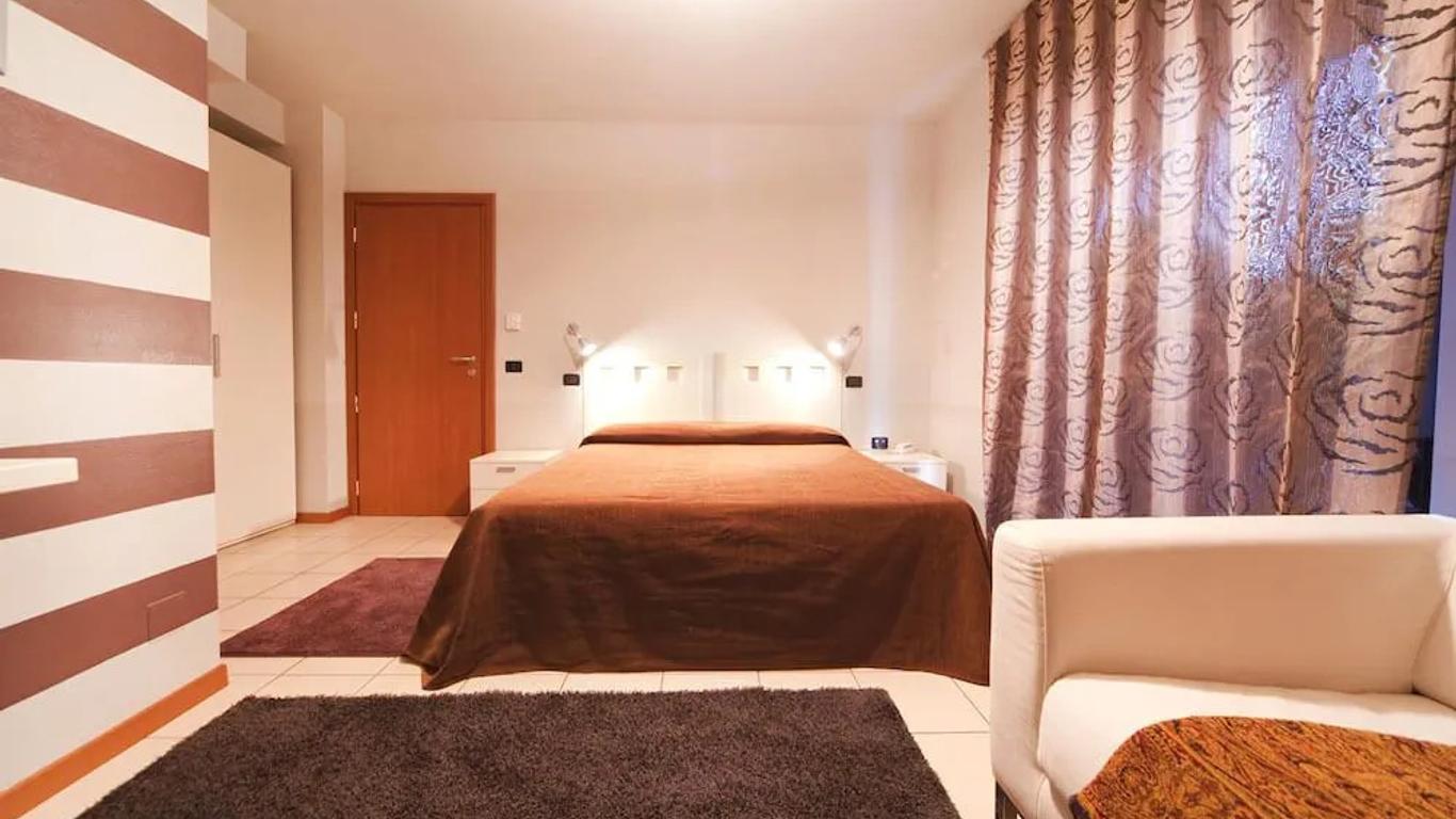 Agorà Hotel