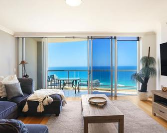 Chevron Renaissance By Gchs - Surfers Paradise - Living room