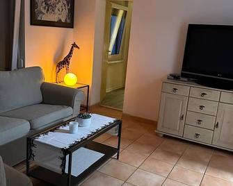 Bungalow Jersleber See bei Magdeburg - Wolmirstedt - Wohnzimmer
