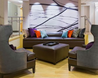 Hampton Inn Danbury - Danbury - Stue