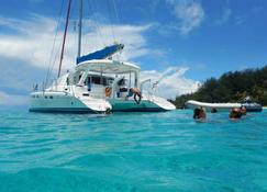 Tahiti Sail and Dive - Vaitape - Byggnad