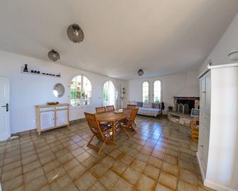Villa Petra Leucon - Gagliano del Capo - Comedor