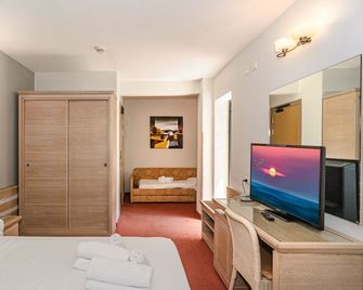 Hotel Nedy - Massa