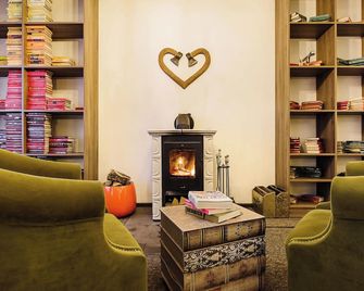 Old Town Hotel Bohema, Klaipeda - Klaipėda - Lounge