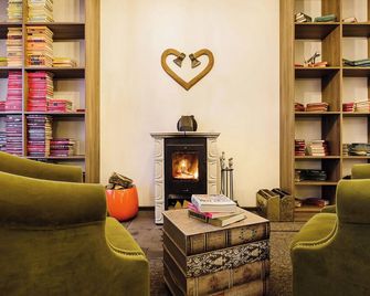 Old Town Hotel Bohema, Klaipeda - קלאיפדה - טרקלין