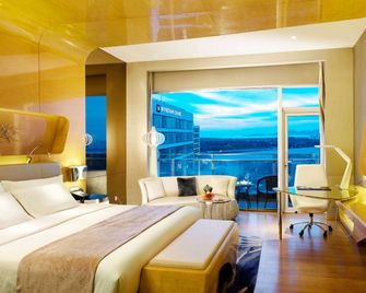 Wyndham Grand Qingdao - Qingdao - Quarto