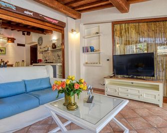 Awesome Home In Castiglione Della Pesc - Castiglione della Pescaia - Soggiorno