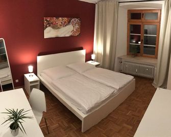 Gästehaus der Abtei Sayn - Bendorf - Schlafzimmer