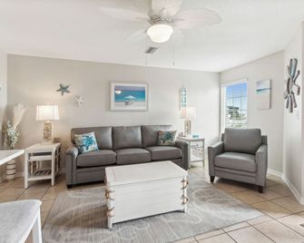Grand Beach Resort 105 - Gulf Shores - Living room