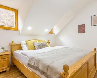 Vilaraj - Maribor - Schlafzimmer