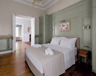 Victoria Mansion A Luxurious Neoclassical Experience - Rodi - Camera da letto