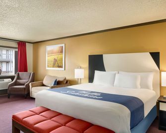 Days Inn by Wyndham Bend - בנד - חדר שינה