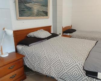 Quiet apartment with WiFi, parking, kitchen & bathroom in charming Putāruru - - Putaruru - Bedroom