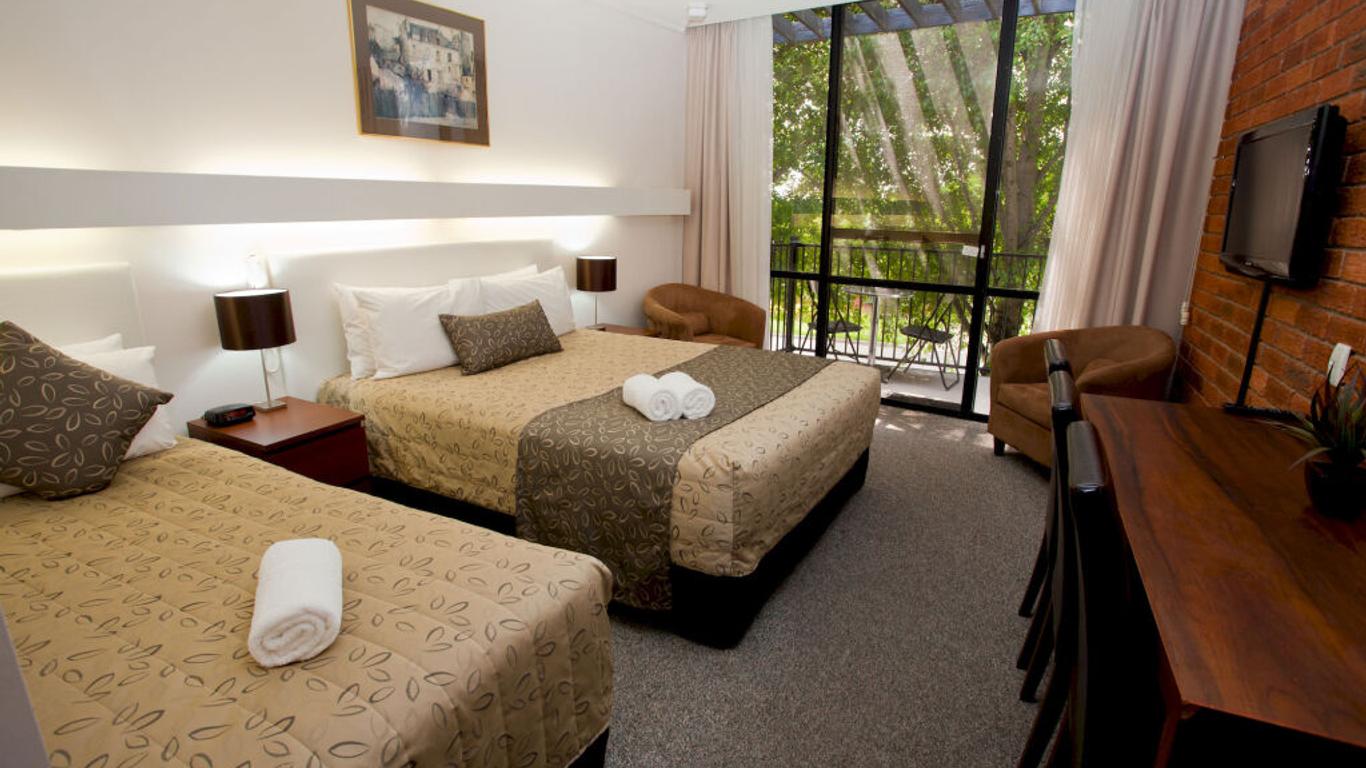 Connells Motel & Serviced Apartments