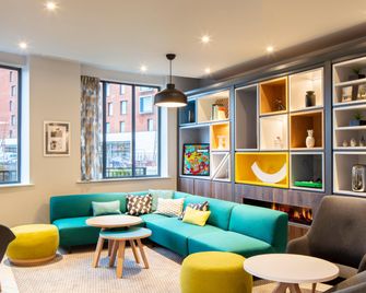 هوليداي إن بلفاست - بلفاست - ردهة