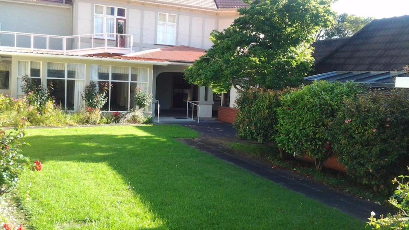 Hikurangi Stay Place