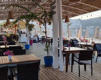 Manuela Hotel - Bitez - Restaurante