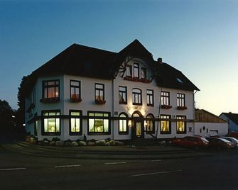 알만-크록 - Sterup - 건물