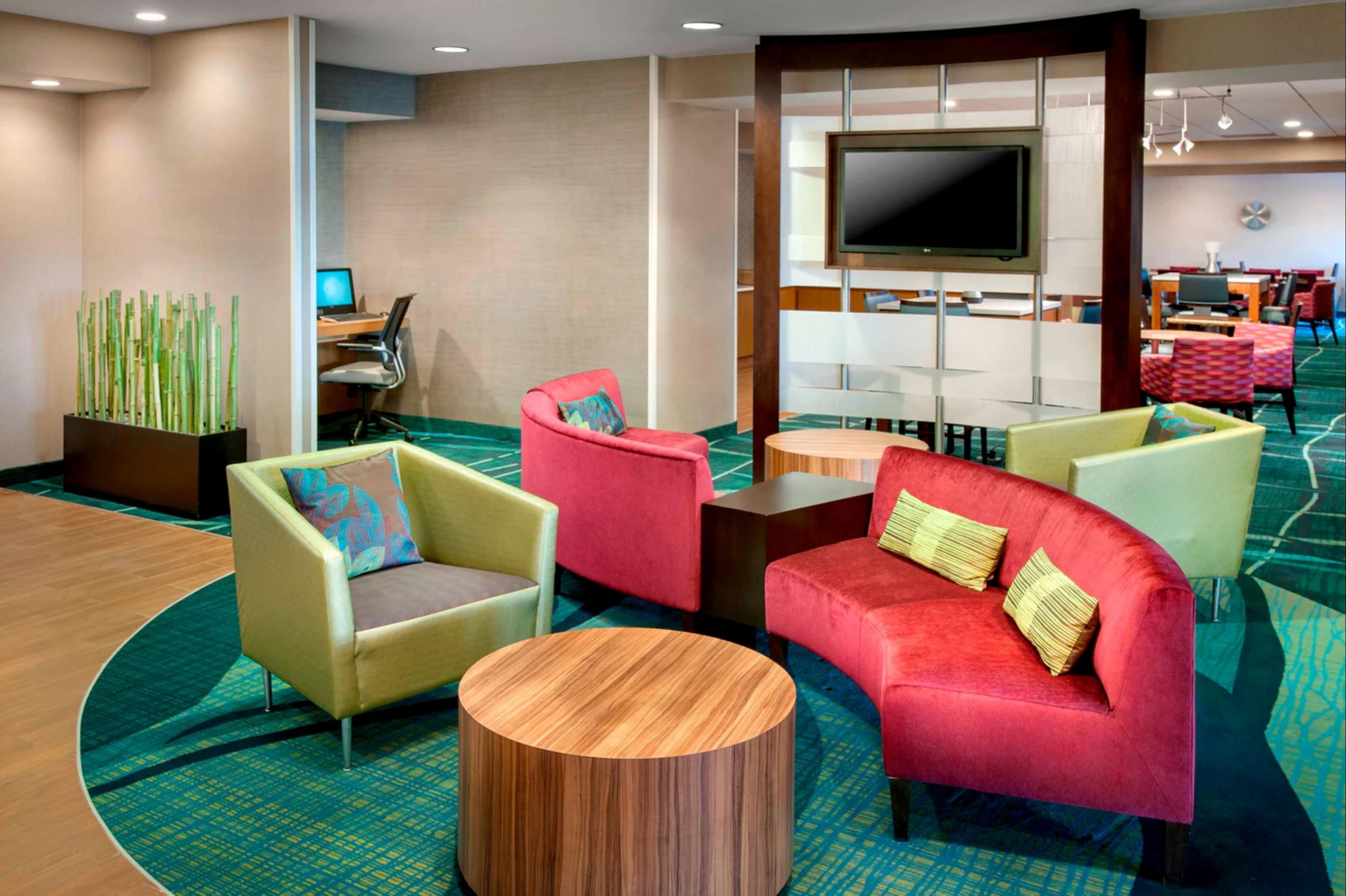 Willow Grove Suites by IHG - Willow Grove - Lounge