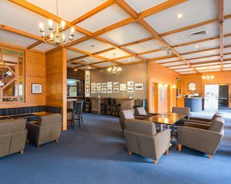Discovery Settlers Hotel - Whangarei - Lounge