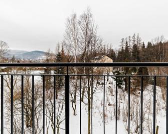 Apartamenty Sun & Snow Karpacz Konopnickiej - Karpacz - Balkon