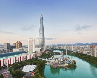Lotte Hotel World - Soul