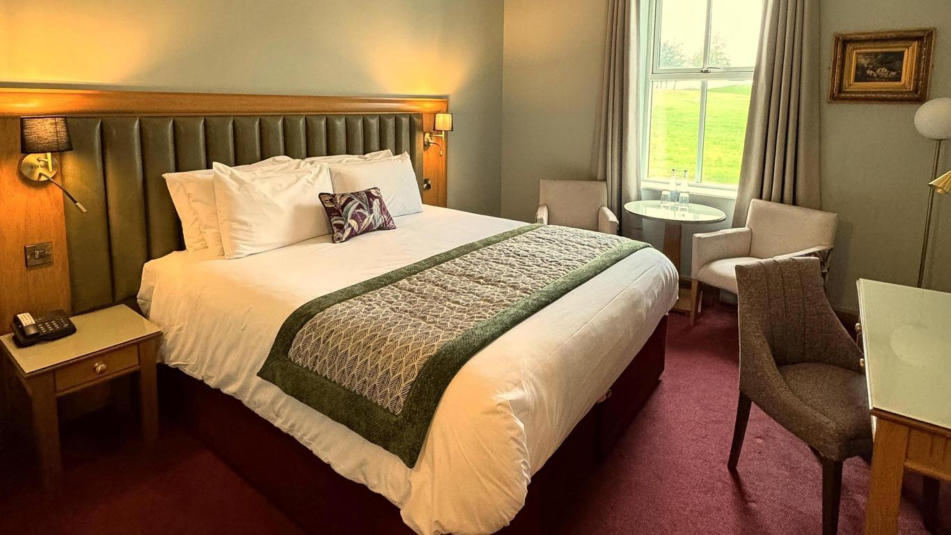 Roganstown Hotel & Country Club