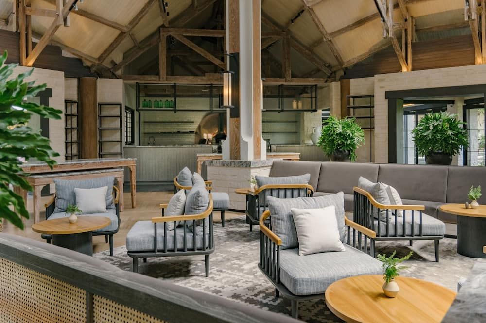 منتجع وسبا نوفوس غيري