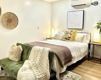Charming 2-bedrooms in the heart of Willow Glen San Jose - San Jose - Bedroom