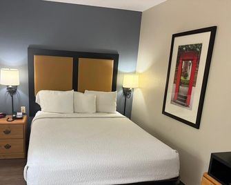 MainStay Suites Washington Dulles Airport - Chantilly - Slaapkamer