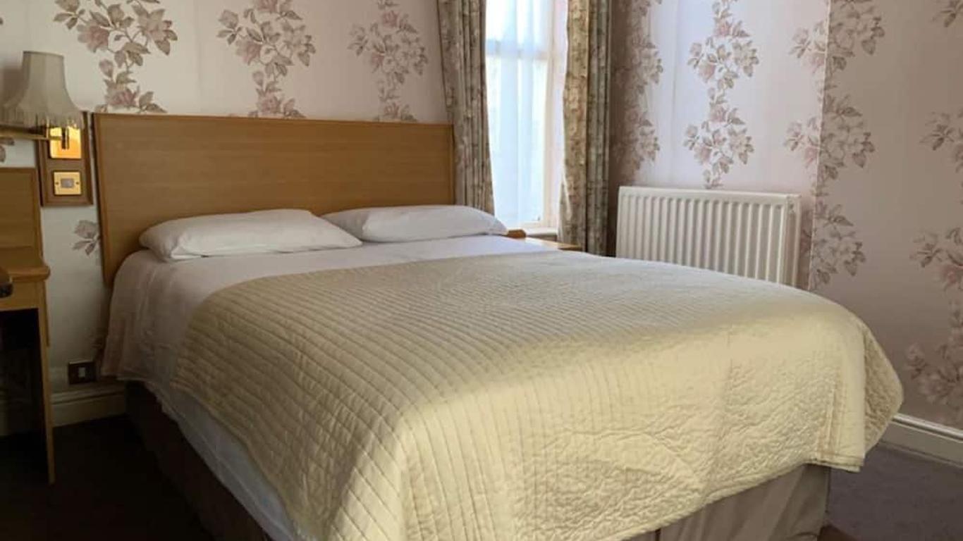 واترفورد لودج هوتل