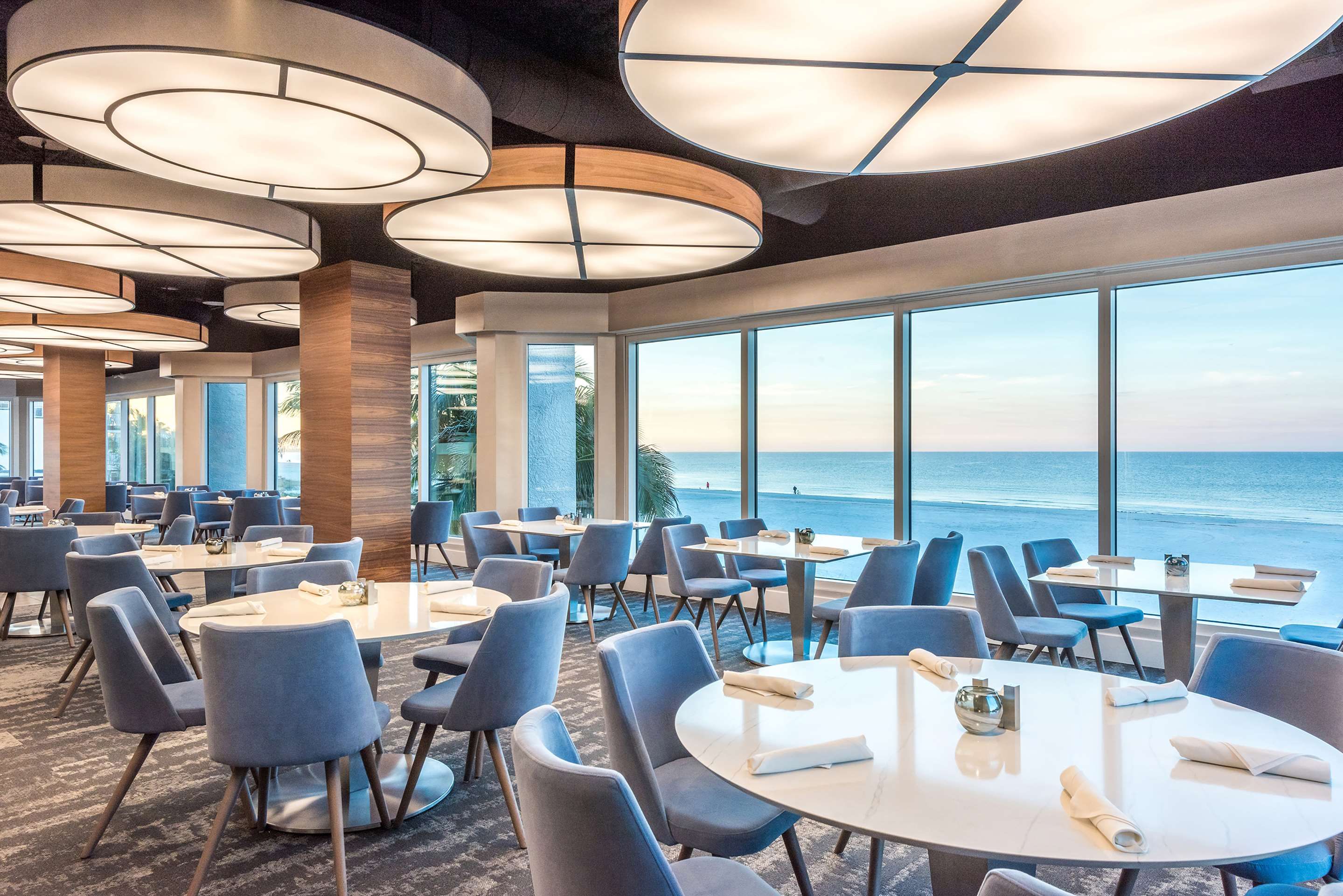 Diamondhead Beach Resort - Fort Myers Beach - Restaurant