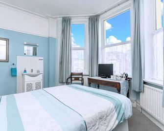The Ravensbourne Hotel - Bournemouth - Bedroom