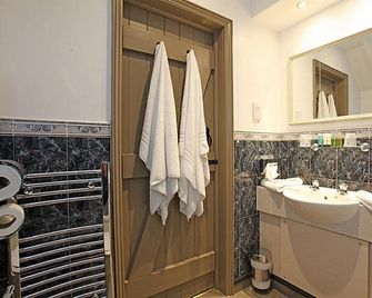 The Falcon Inn - Loughborough - Bathroom