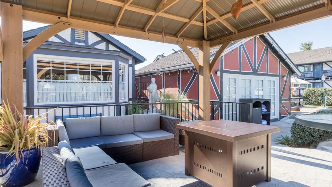 Solvang Inn And Cottages