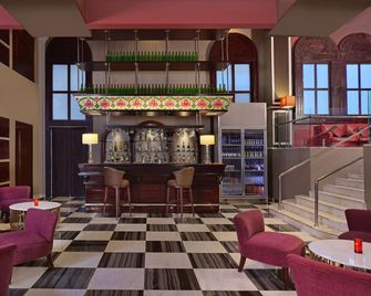 Radisson Hotel Agra - Agra - Bar