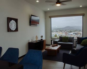 El Refugio 3. Best Place in the Heart of Ensenada with a Panoramic View. - Ensenada - Living room