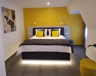 Hotel Drei Morgen - Leinfelden-Echterdingen - Bedroom