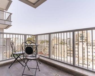 Savyon View Tower - Isrentals - Gerusalemme - Balcone