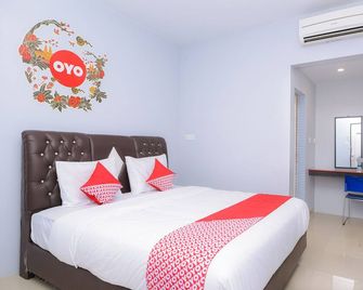 OYO 632 Hotel Mulana - Banda Aceh - Habitació